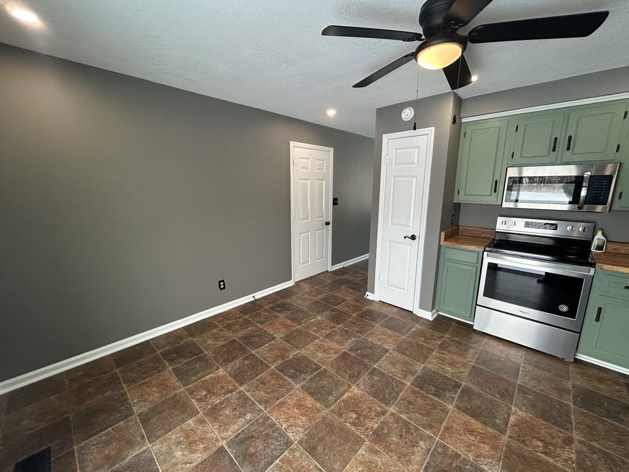 3423 Minor Dr #1 - Photo 7 of 29