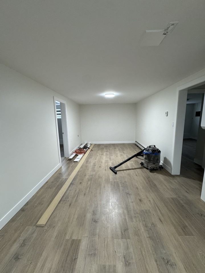 2440 Ware St - Photo 3 of 16