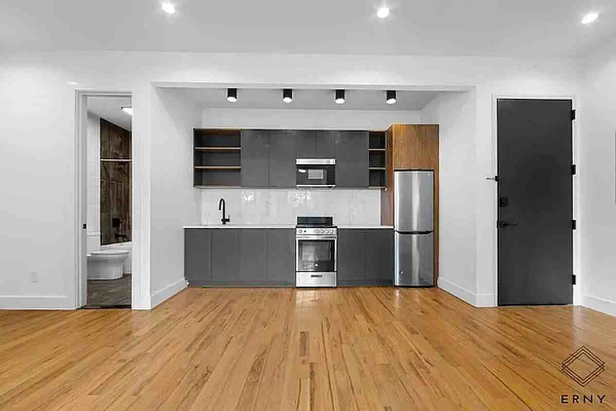 185 Veronica Place #1 - Photo 2 of 6