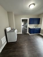 featured image of 137 Jasper St #1