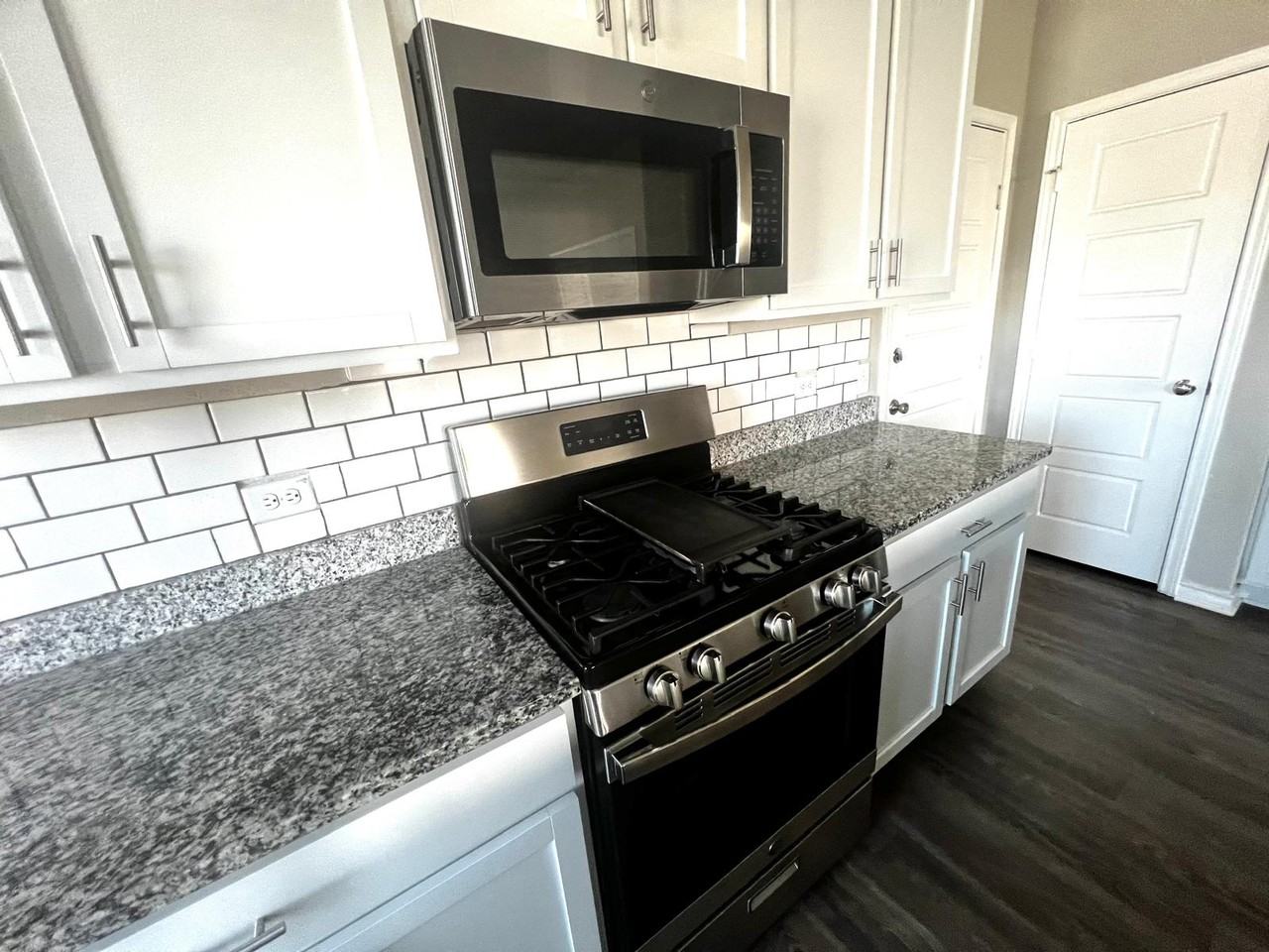 6327 Sycamore Run #1 - Photo 6 of 11