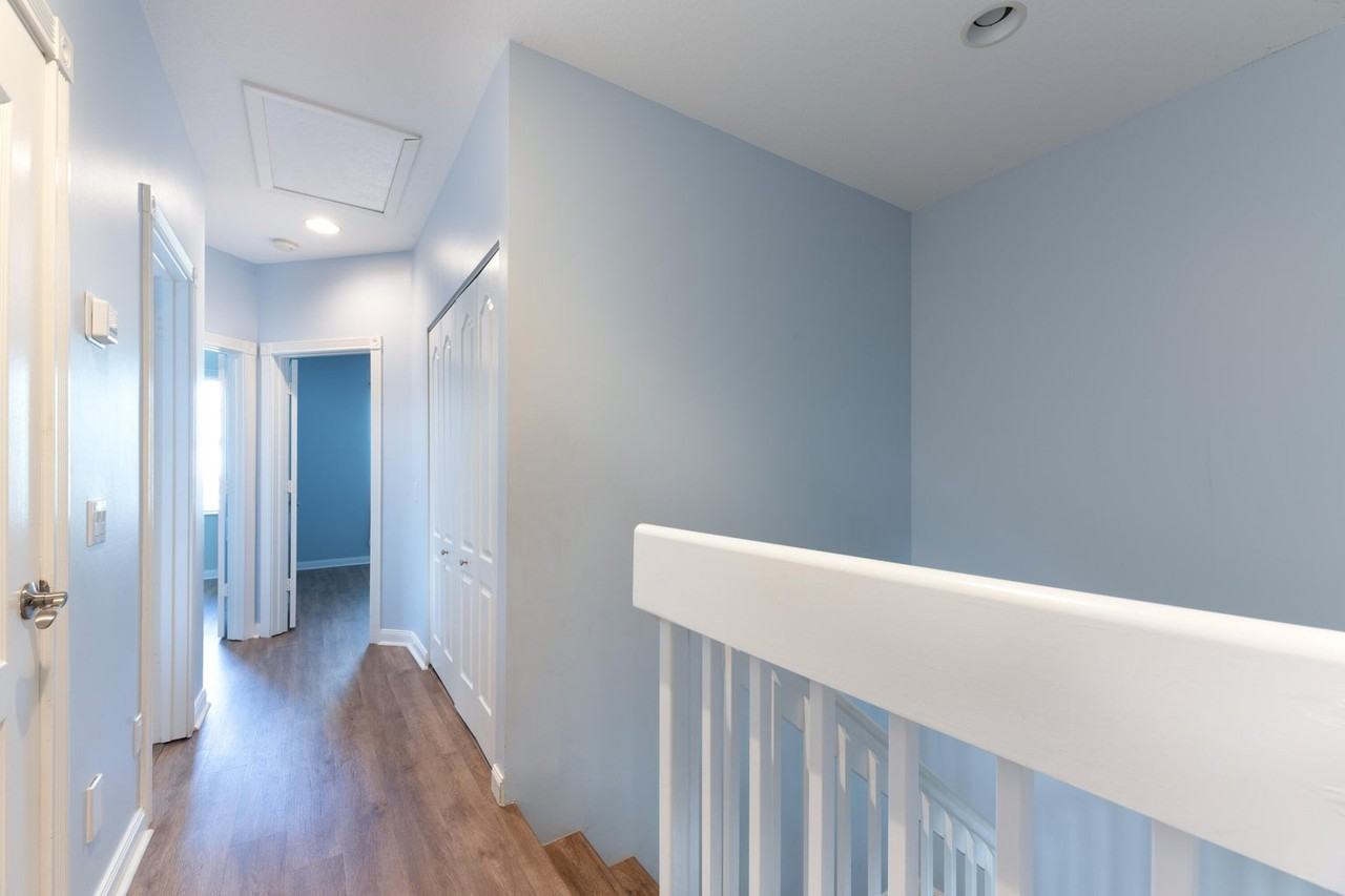 340 Jacaranda Drive - Photo 7 of 20