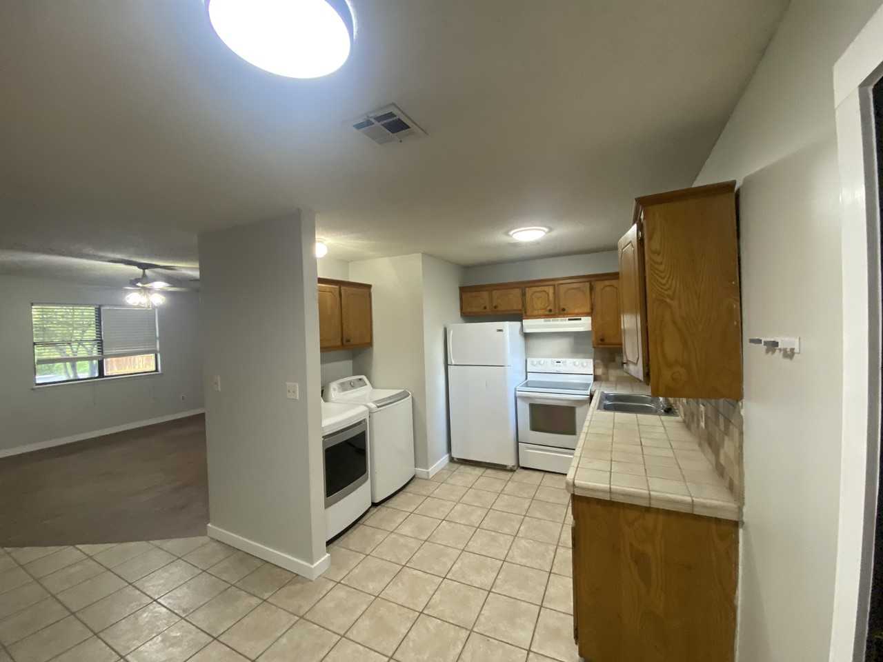 102 Page Ave #B - Photo 3 of 9