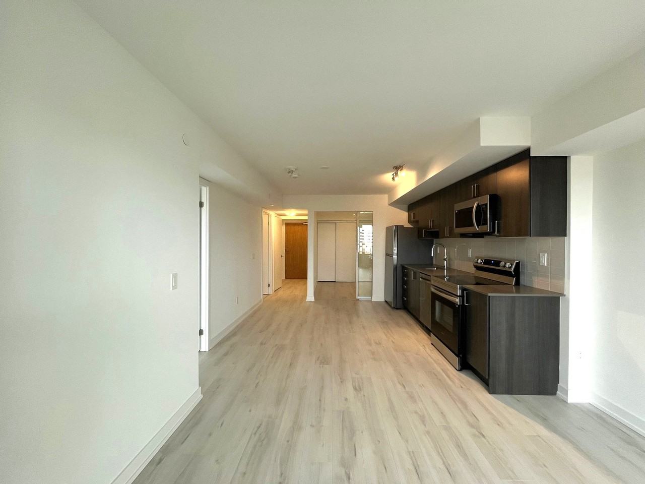 1435 Celebration Dr - Photo 3 of 44