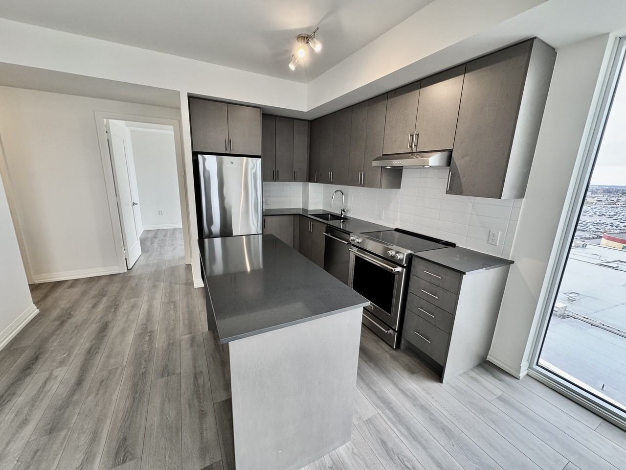 27 Korda Gate - Photo 4 of 14