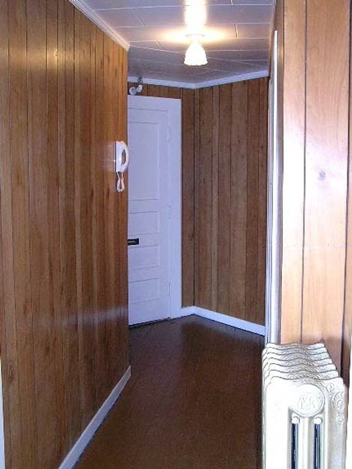 1304 Bay St #4 - Photo 3 of 14