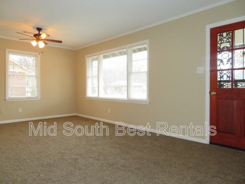 3208 Tatum St - Photo 2 of 8