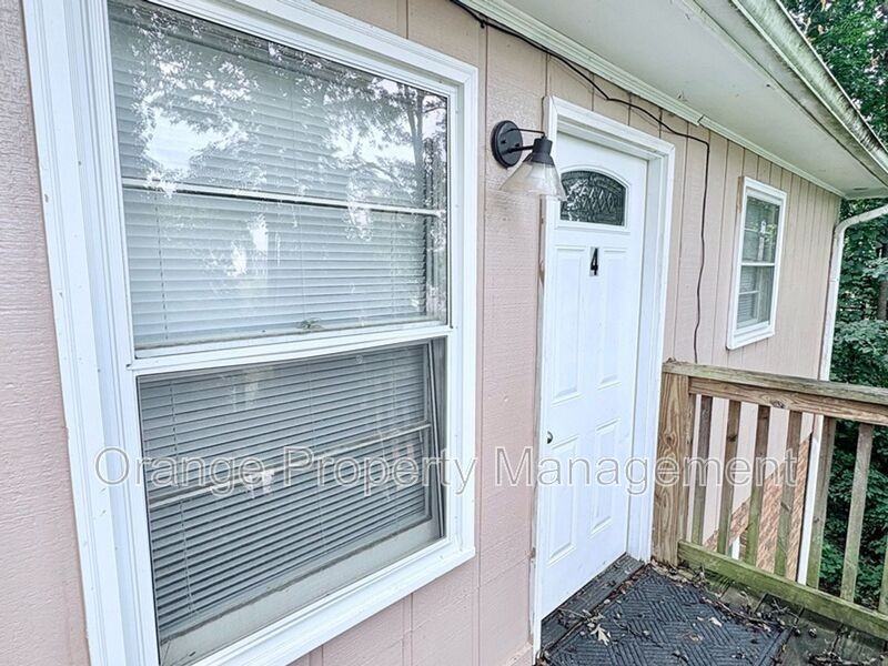 410 Old Central Rd #4 - Photo 3 of 12