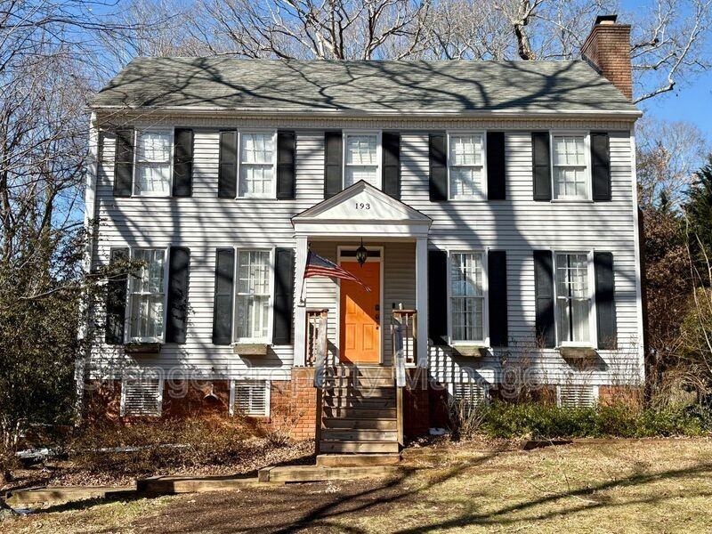 193 Heather Dr - Photo 2 of 18