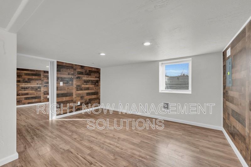 202 South Middleton Road Bottom - Photo 5 of 11