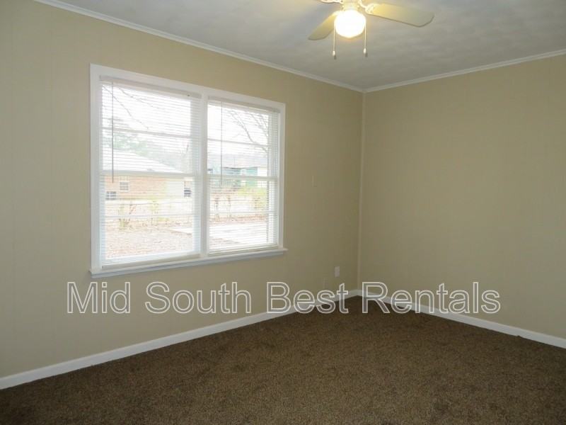 3330 Adair Dr - Photo 5 of 8