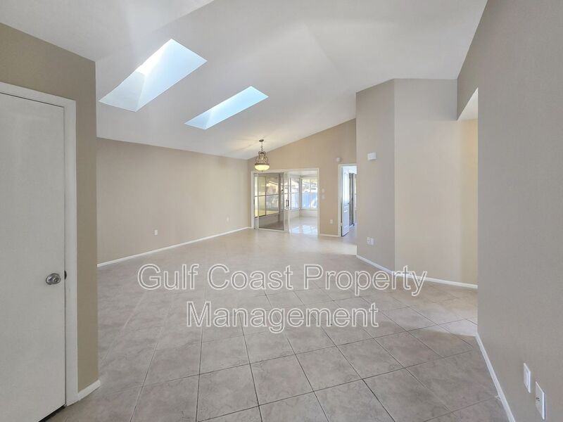 4025 37th Street Ct W - Photo 5 of 20