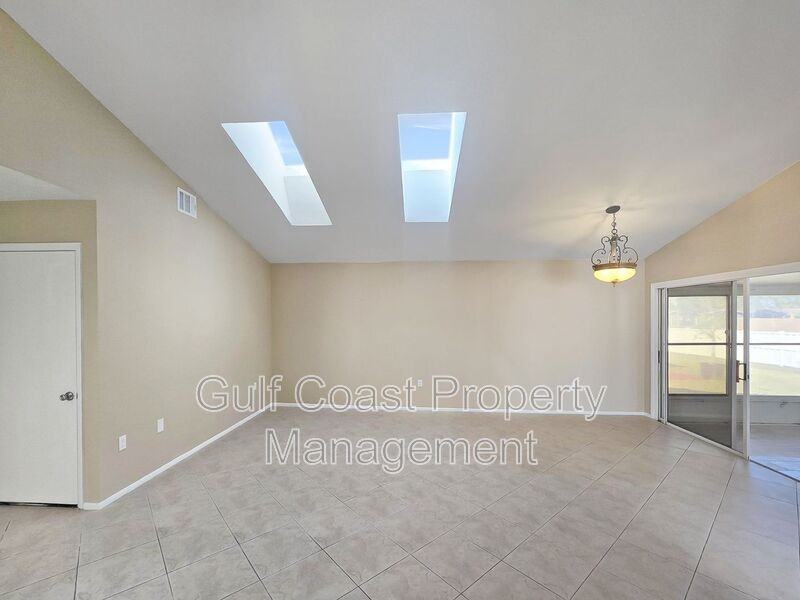 4025 37th Street Ct W - Photo 6 of 20