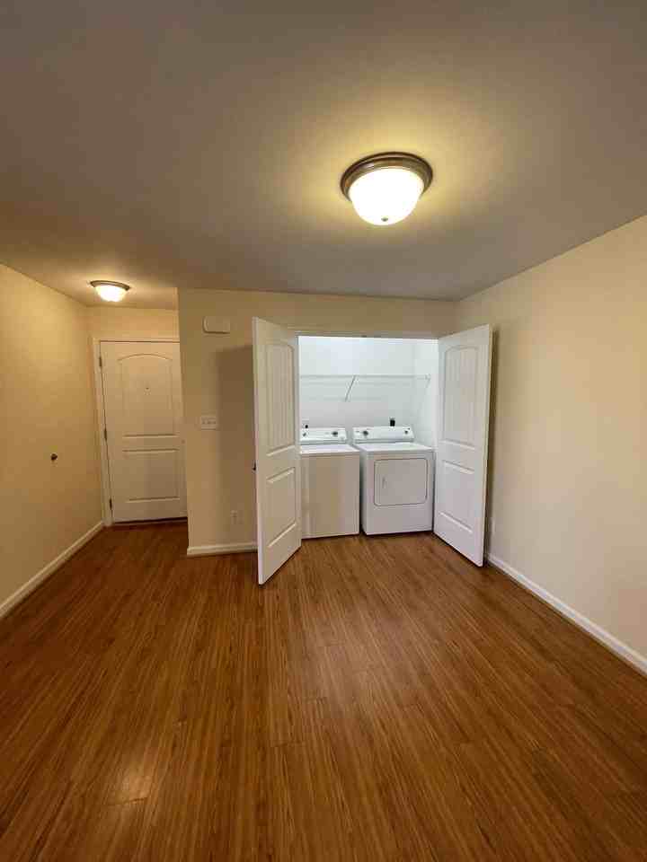 101 Colonnade Street - Photo 7 of 50