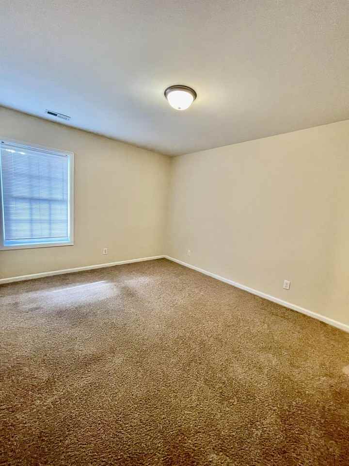 101 Colonnade Street - Photo 6 of 26