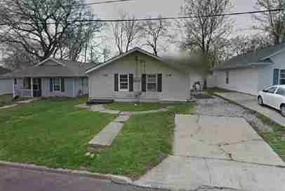 108 Oak St - Photo 2 of 2