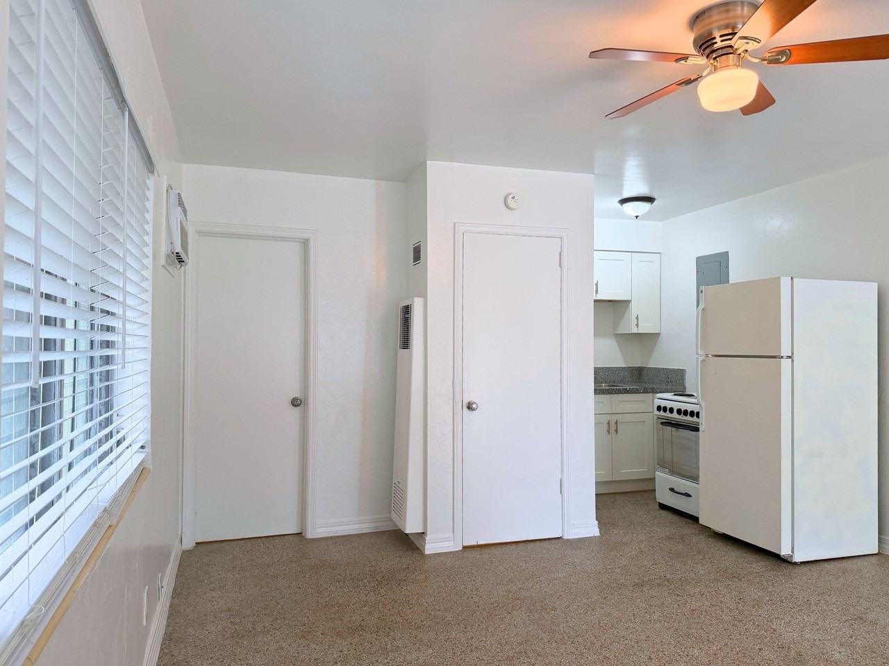 929 North K Street - Photo 3 of 14