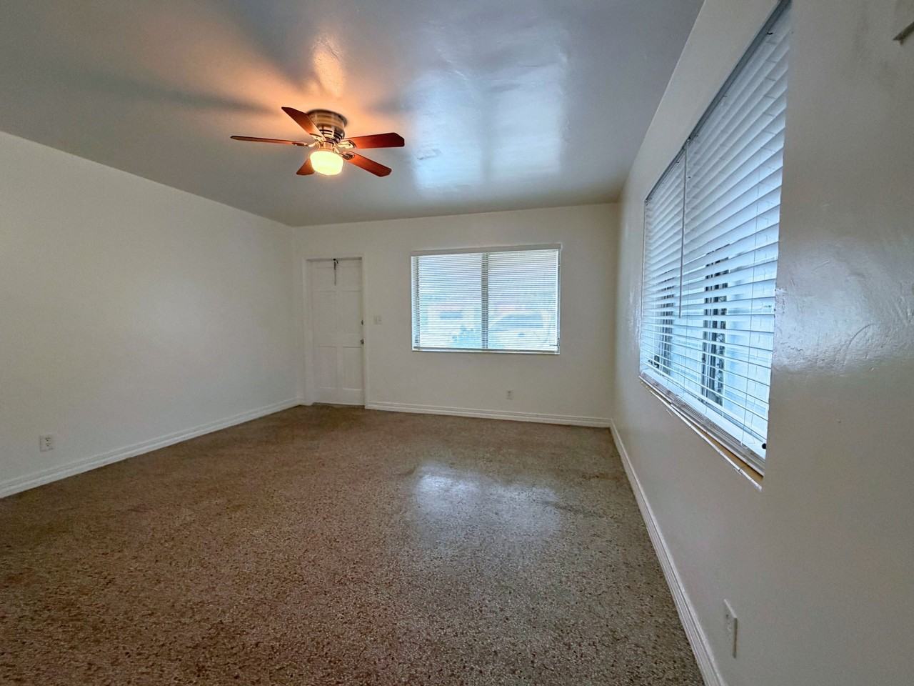 929 North K Street - Photo 5 of 14