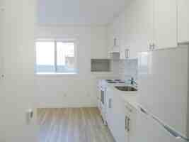 featured image of 630 Cummings Ave