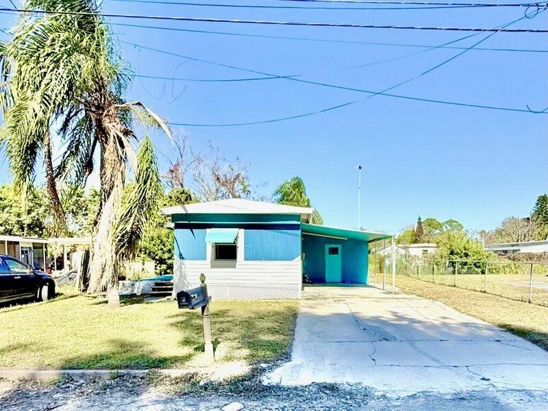 6519 Sandra Dr - Photo 2 of 44