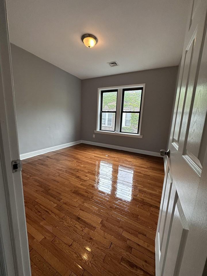 702 Chancellor Avenue LLC - Photo 3 of 9