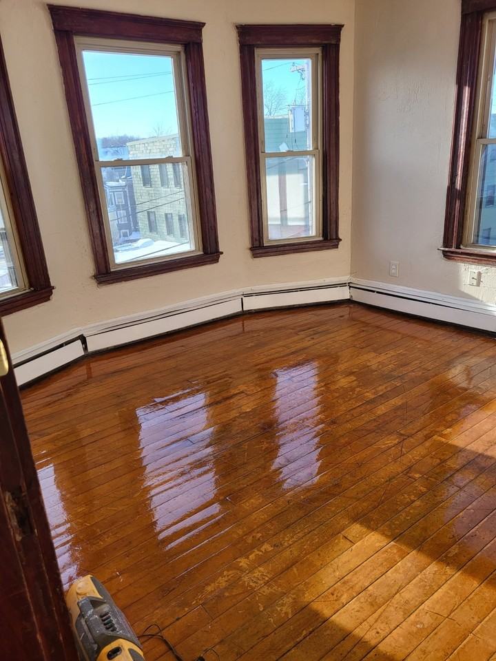 139 How Street - Photo 2 of 6