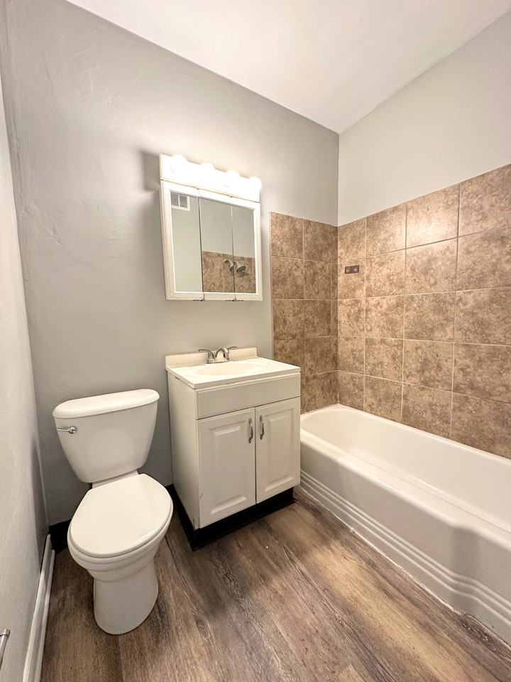 227 Brownsville Road - Photo 6 of 11