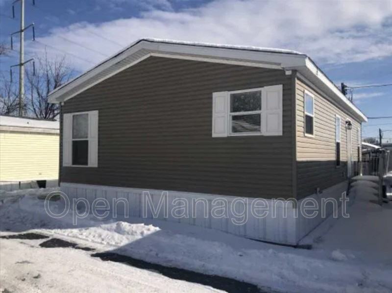 2700 Brookpark Rd - Photo 6 of 9