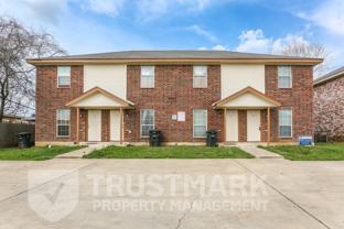4001 Pilgram Dr Apt D #D - Photo 1 of 1