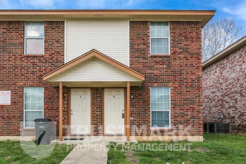 4001 Pilgram Dr Apt D #D - Photo 2 of 20