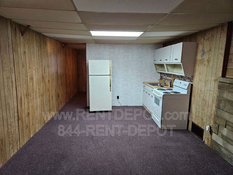 302 W State St #6 - Photo 3 of 7