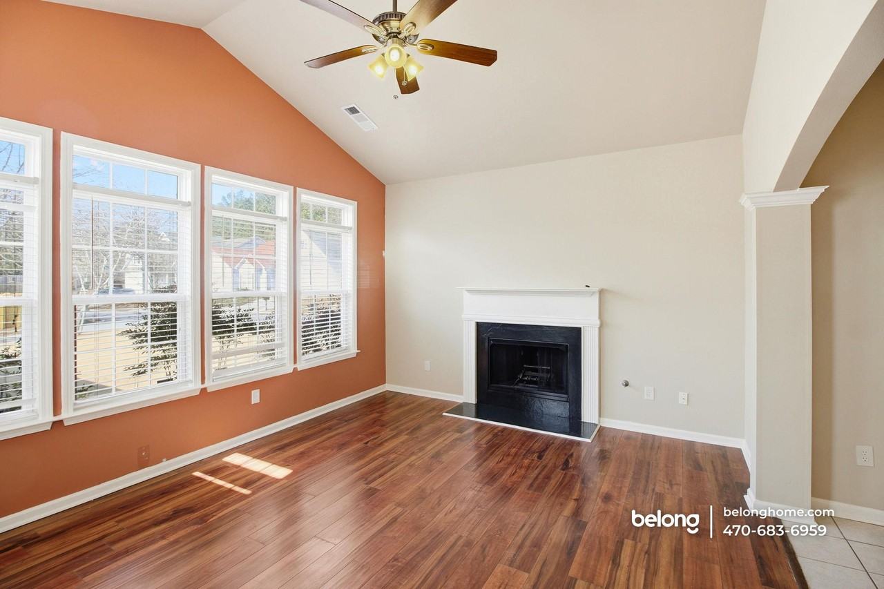 505 Anglewood Trce - Photo 5 of 23