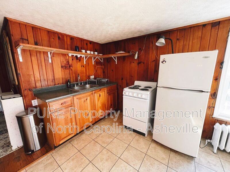 19 Clairmont Ave #UP - Photo 2 of 15