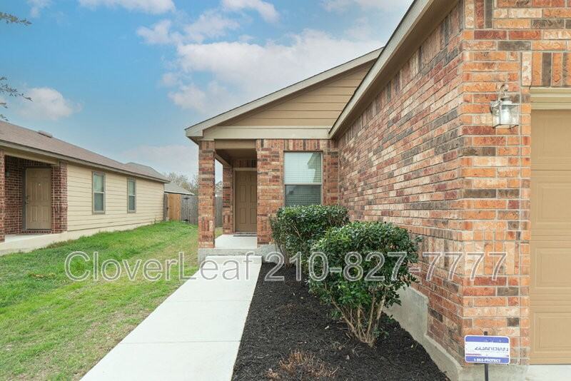 2302 Sundrop Bay - Photo 3 of 23