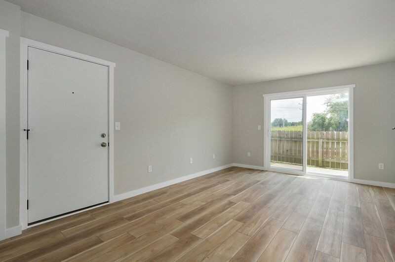 2213 E Macs Ct #19 - Photo 3 of 14