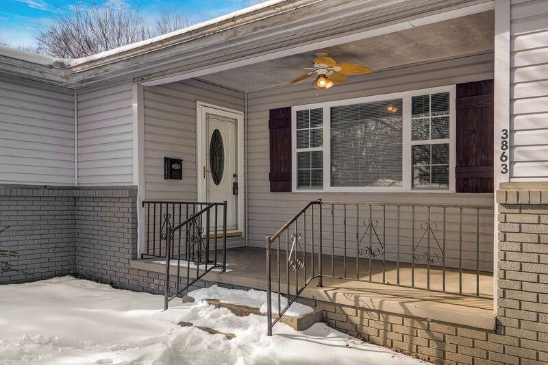 3863 S Broadway Ave - Photo 3 of 24