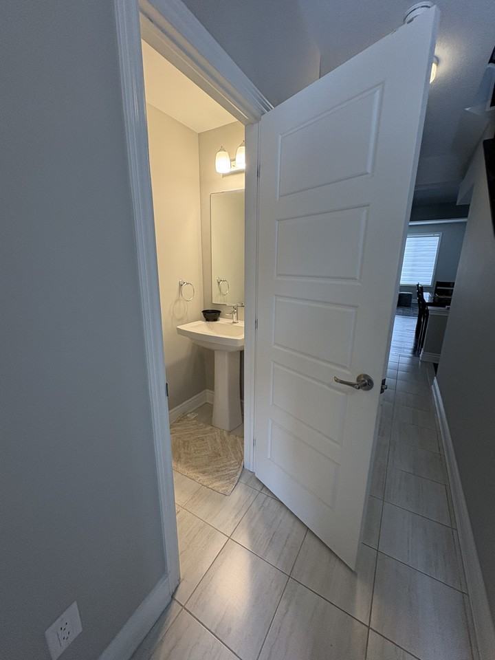 677 Allied Mews - Photo 2 of 17