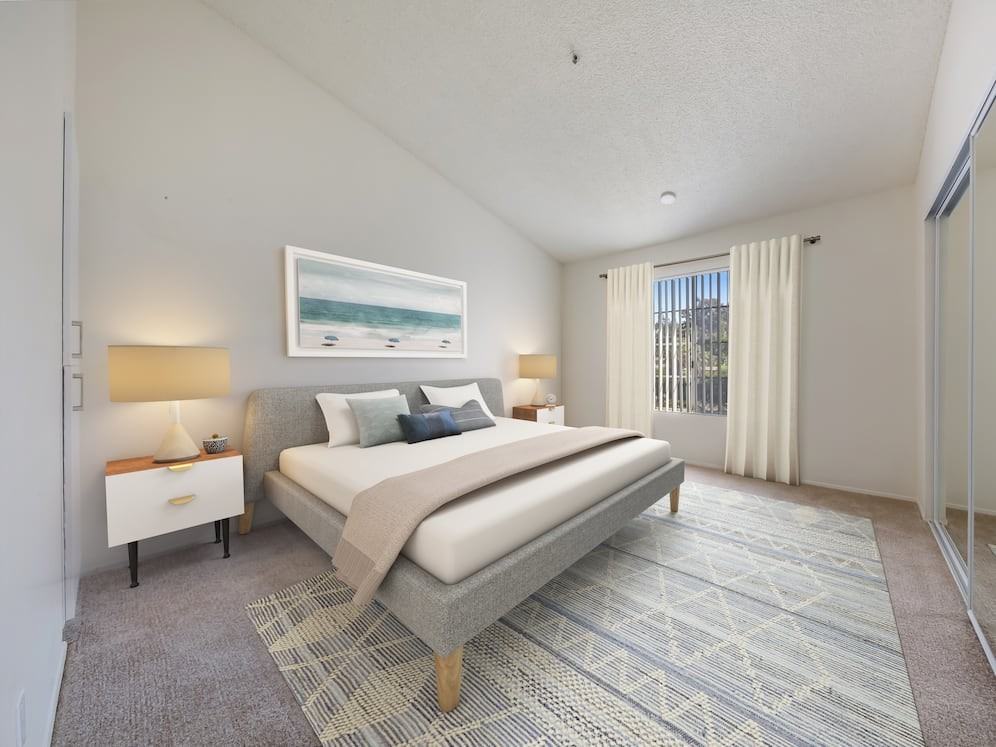 eaves La Mesa - Photo 3 of 32