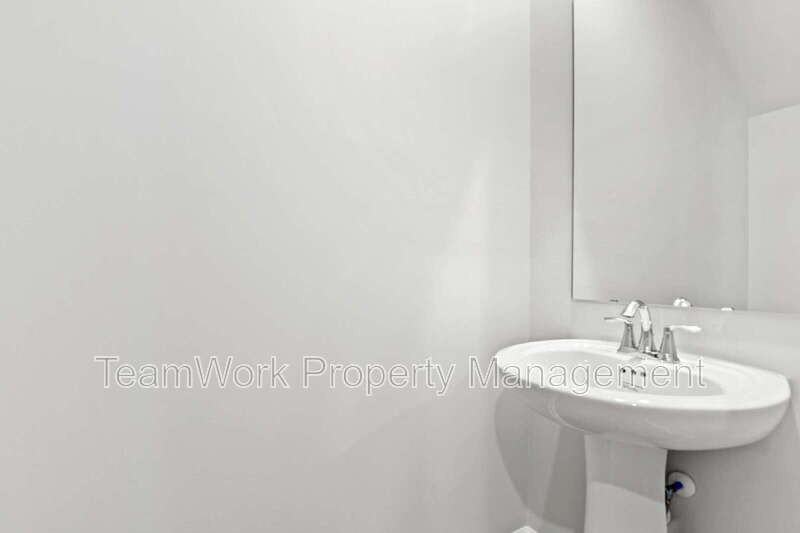 658 Culpepper St - Photo 5 of 27