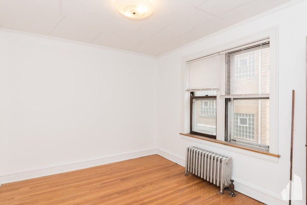 2619 W Berwyn Ave - Photo 7 of 11