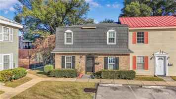 featured image of 4017 Cottage Hill Rd ##58