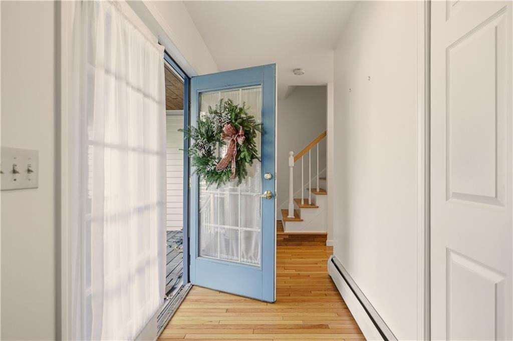 141 Laurel Ridge Ln - Photo 2 of 36