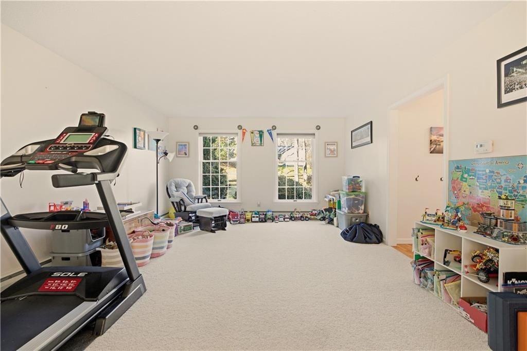 141 Laurel Ridge Ln - Photo 4 of 36