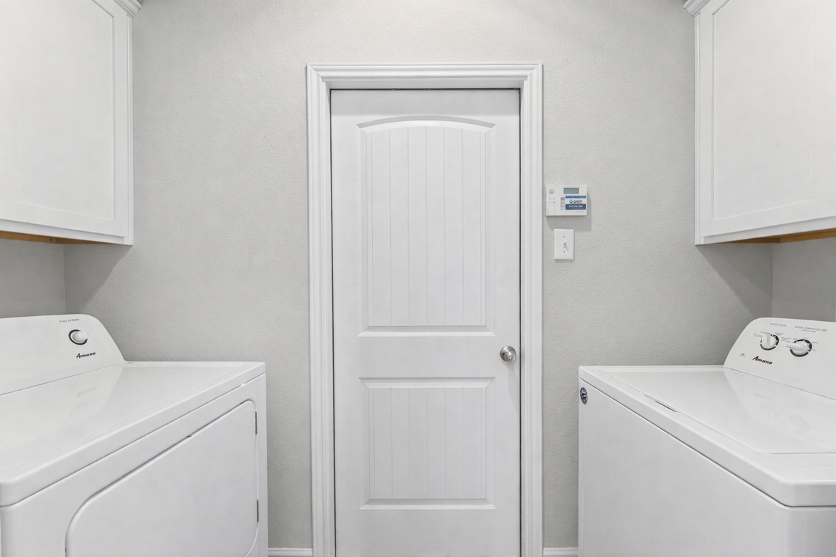 1214 Mira Mar Ct - Photo 2 of 11