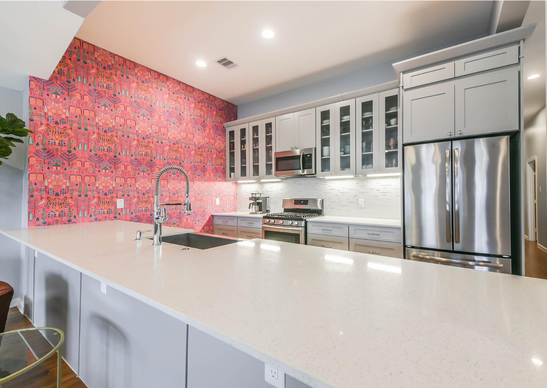 213 N Hutcheson St - Photo 4 of 6