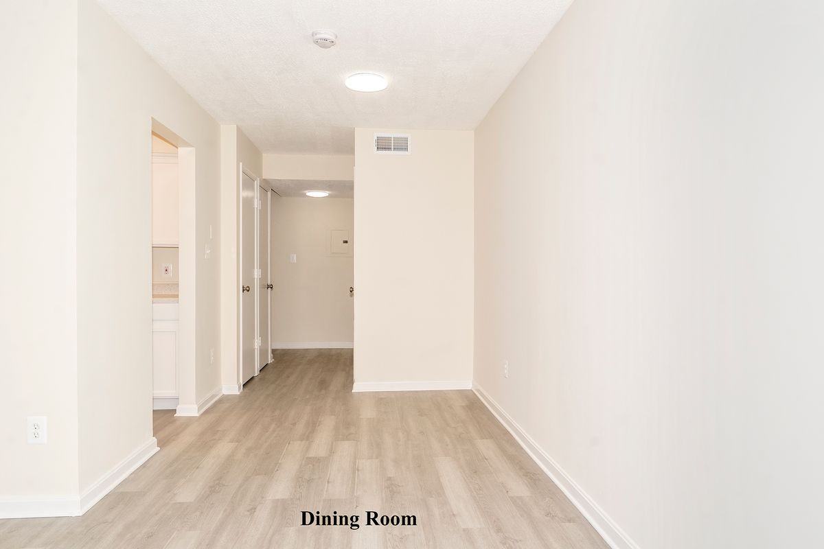 14 Halley Pl Se ##103 - Photo 2 of 31