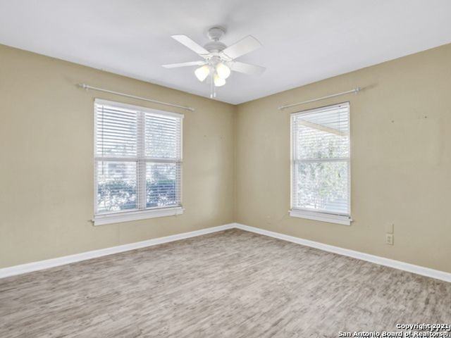 246 Lemur Dr - Photo 4 of 19