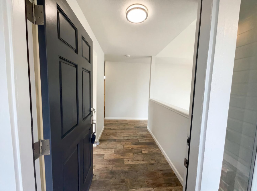 4744 Ponderay Ln - Photo 5 of 27