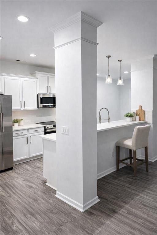 1316 Taylor Way ##1 - Photo 3 of 8