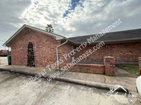 445 N 18th St #A - Photo 1 of 1